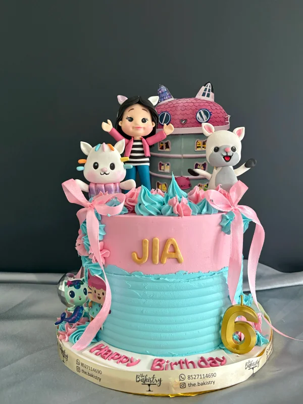 Artistic Designer Cake